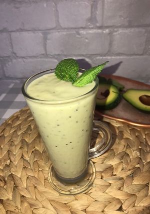 Смузі з авокадо