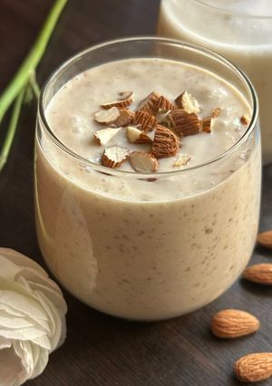 Смузі з бананом та фініками