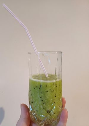 Смузі з ківі та огірком для схуднення