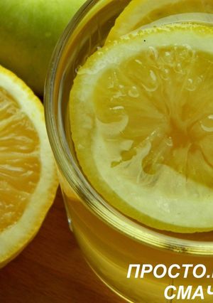 Холодний зелений чай з лимоном