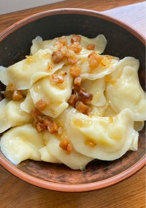 Вареники з картоплею і бринзою