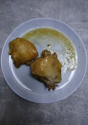 Курка в медовому соусі в мультиварці