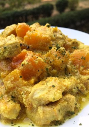 Курка карі з гарбузом