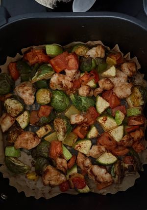 Овочі з куркою в мультипічі