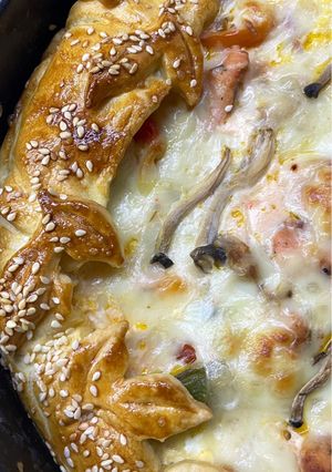 Пиріг з куркою грибами та овочами