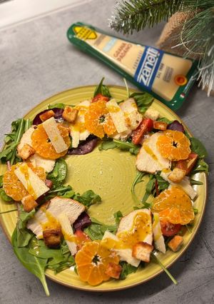 Салат з куркою та мандарином