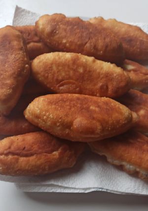 Смажені пиріжки з картоплею