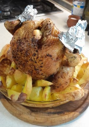 Смачна запечена курочка