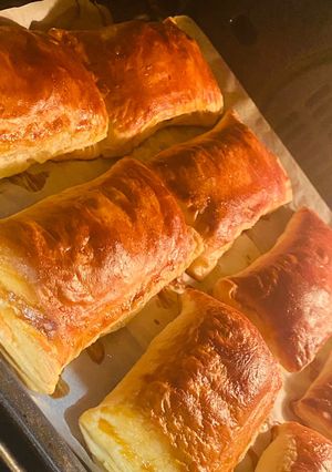 Слойки з куркою і грибами у вершковому соусі