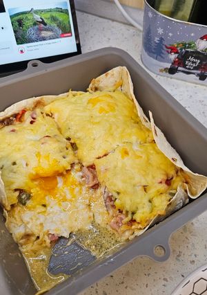 Сніданок на лаваші з беконом