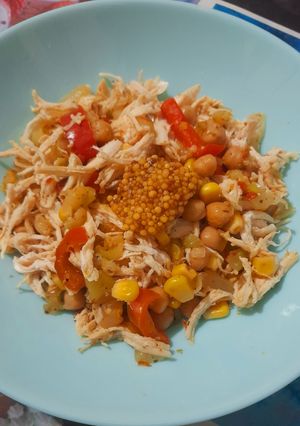 Суккоташ з куркою та нутом