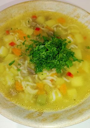 Суп з вермішеллю та курячими шлунками/ Soup with vermicelli and chicken stomachs