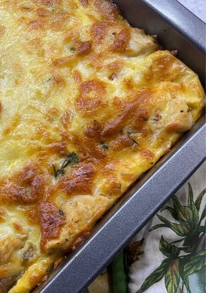 Фрітата з куркою та гливами