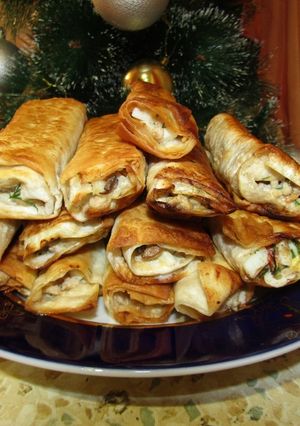 Горячая закуска из лаваша с мясом и овощами