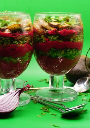 Закуска з буряковим хумусом від Тетяни Литвинової