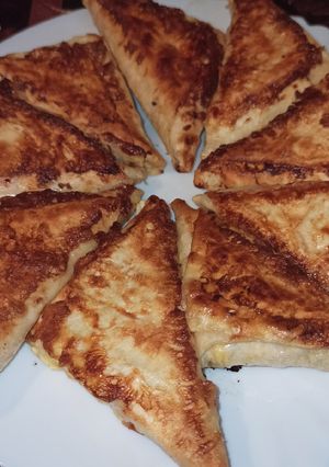 Закусочні конвертики з сиром