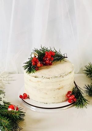 Закусочний торт з червоною рибою