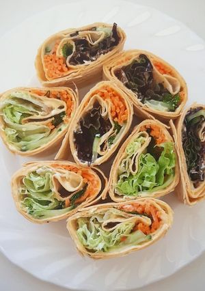 Закусочні рулетики з лаваша