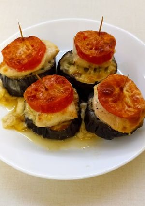 Запечені канапки з баклажанів