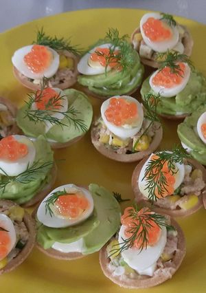 Тарталетки з авокадо