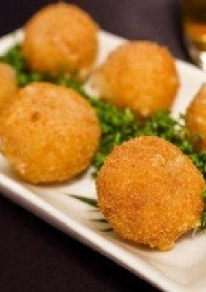 Французская закуска из сыра «Делисьез»